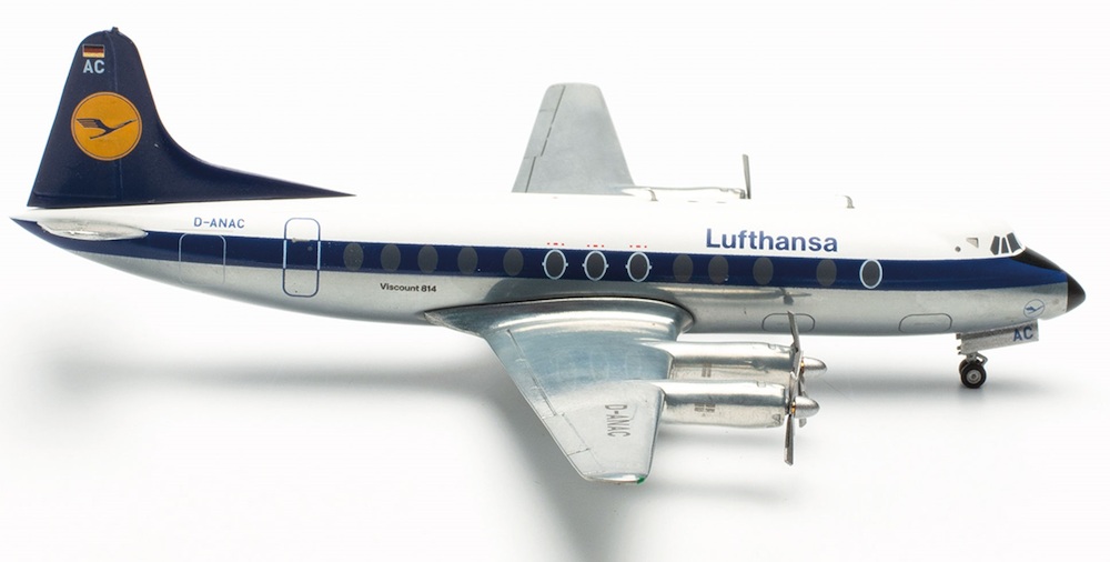 Модель самолета  Vickers Viscount 800