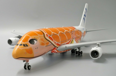 Модель самолета Airbus A380-800 "Flying Honu - Ka La" Модель самолета Airbus A380-800 "Flying Honu - Ka La"