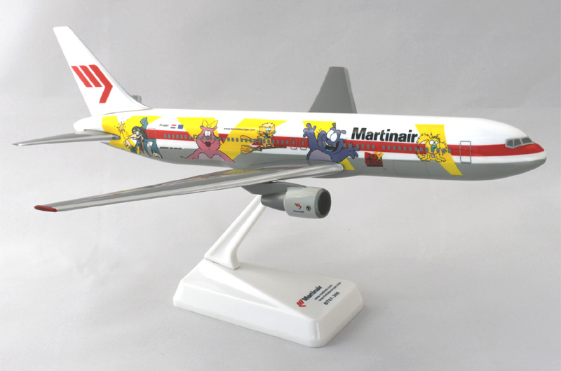    -767-300  Martinair