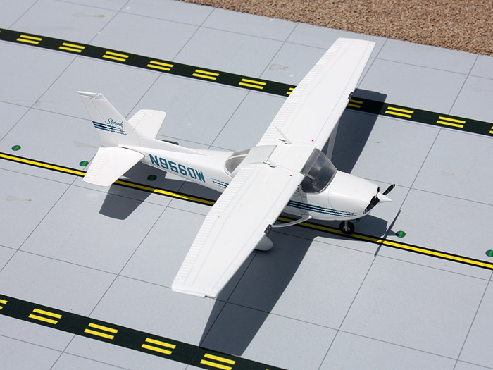    Cessna 172  GeminiJets