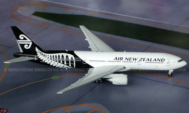    -777-200  Air New Zealand