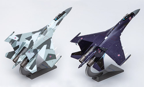 Металлические Су-35 и Т-50 в масштабе 1:72