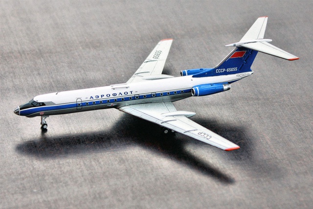 Впервые модель самолета Ту-134 в масштабе 1:400