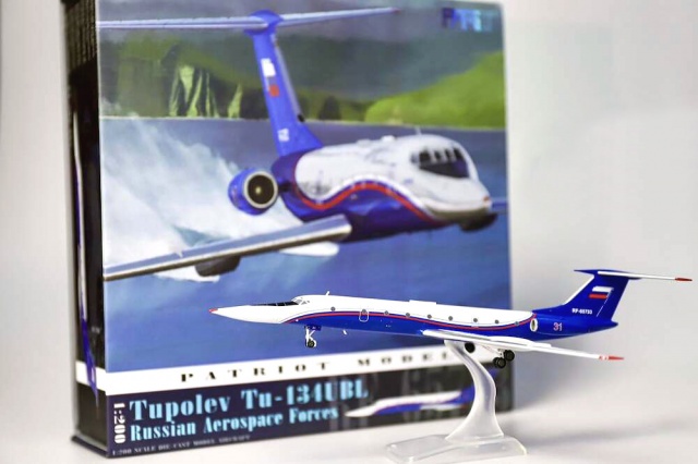 � ������� ������ �������� ��-134��� 1:200 �� Patriot Model