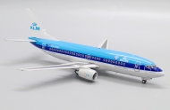 Boeing 737-300