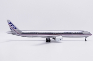 Boeing 777-300