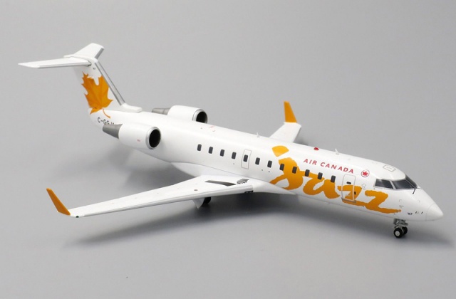 В продаже новинки от JC Wings и Inflight. Впервые Bombardier CRJ-200 и Comac C919